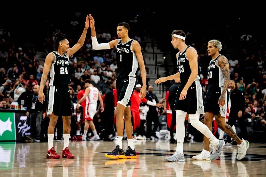 5年3.01亿美元！超越库里詹姆斯！文班亚马有望成NBA历史第一人